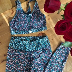 NIKE sports bra, Dri-fit, size medium M, floral